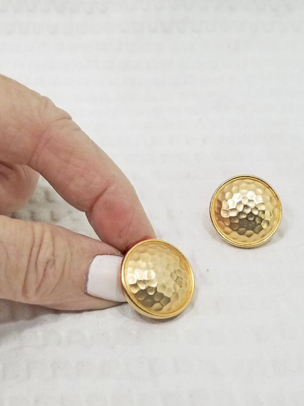 Signed Napier Hammered Matte Gold Tone Round Adjustable Clip On Earrings